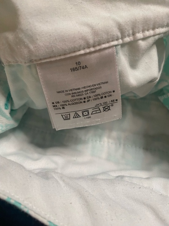 Old Navy Seahorse Print Shorts Size 10 - Picture 6 of 9